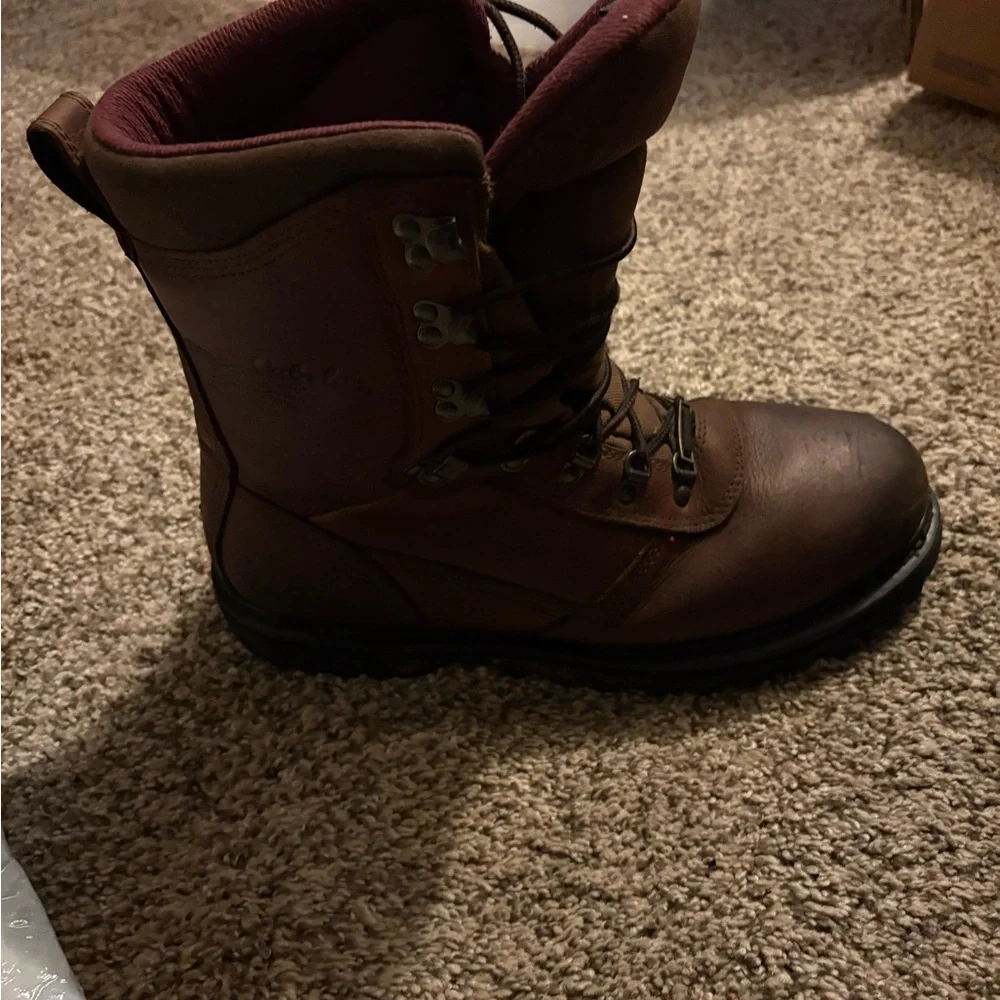 Cabela’s hunting boots